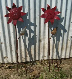 Wrought Iron Small Garden Flower on Stake with Leaf dried flower branch  