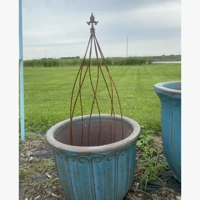 Wrought Iron Swirl with Finial Topiaries Set of 5