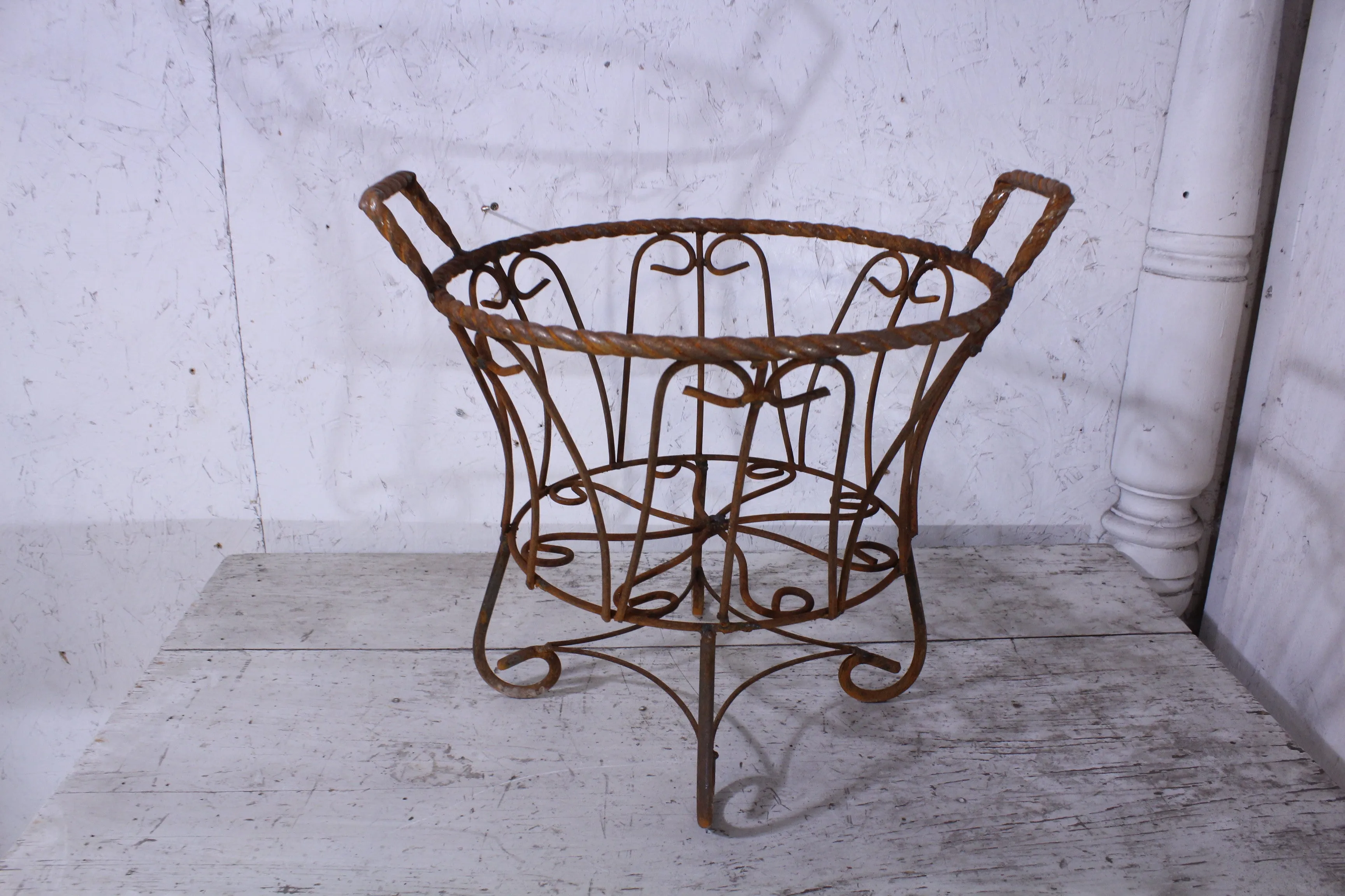 Wrought Iron Twisted Metal Planter with Handles Decorative dried flower branch  