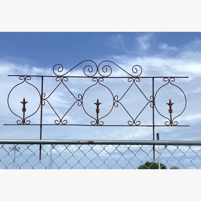 Wrought Iron Widows Walk Fence Elegant Edging Border