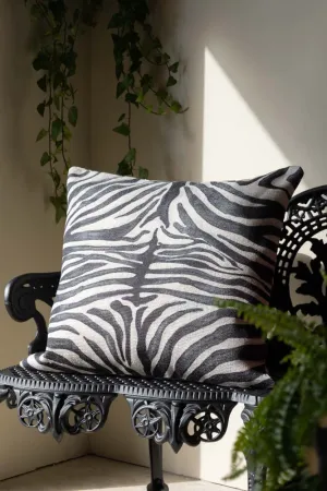 Zebra Print Outdoor Cushion dried flowers  